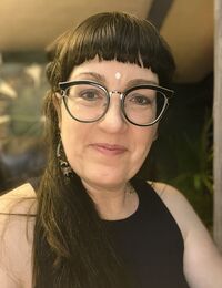 Headshot of Gwen Juvenal
